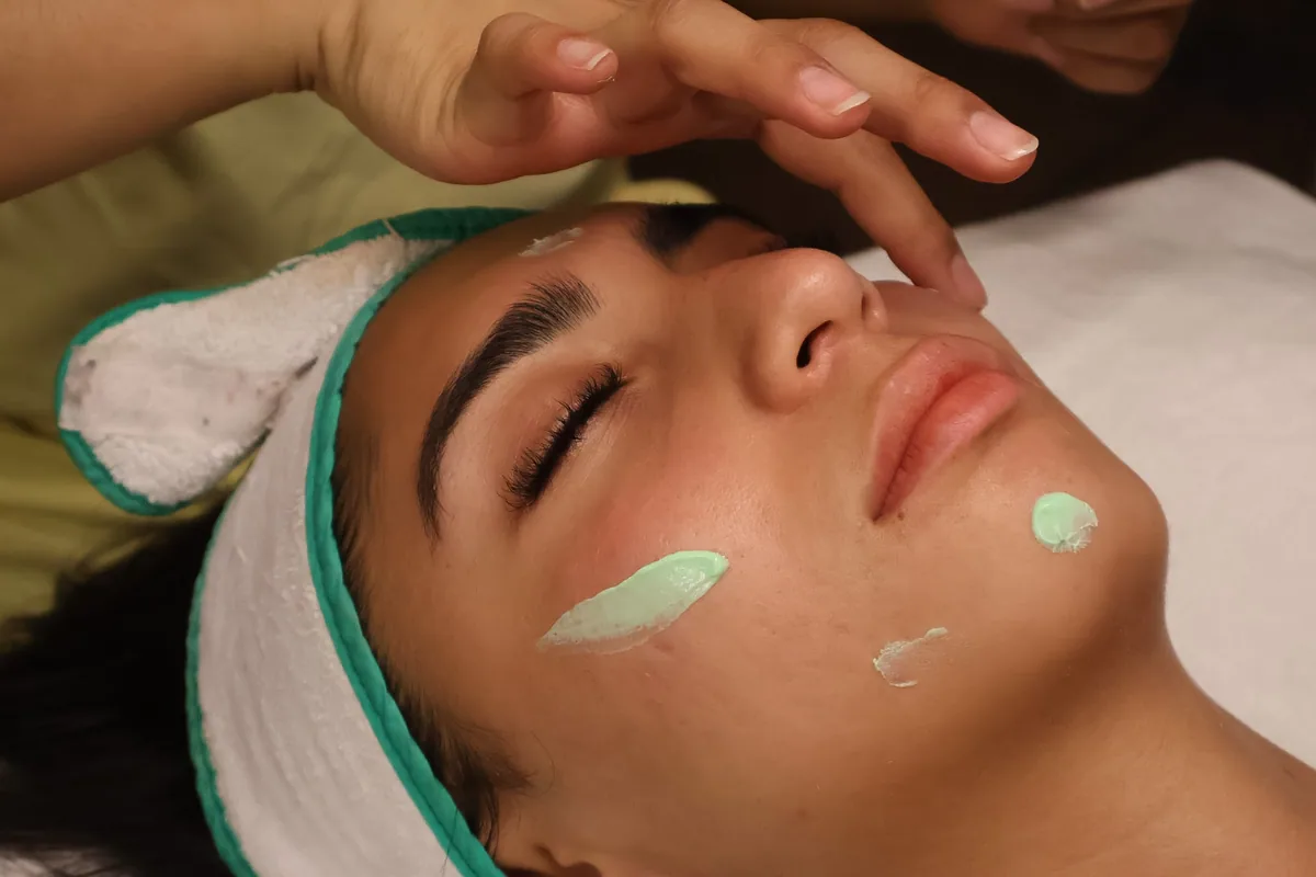Tratamiento facial Venus aplicado en cabina