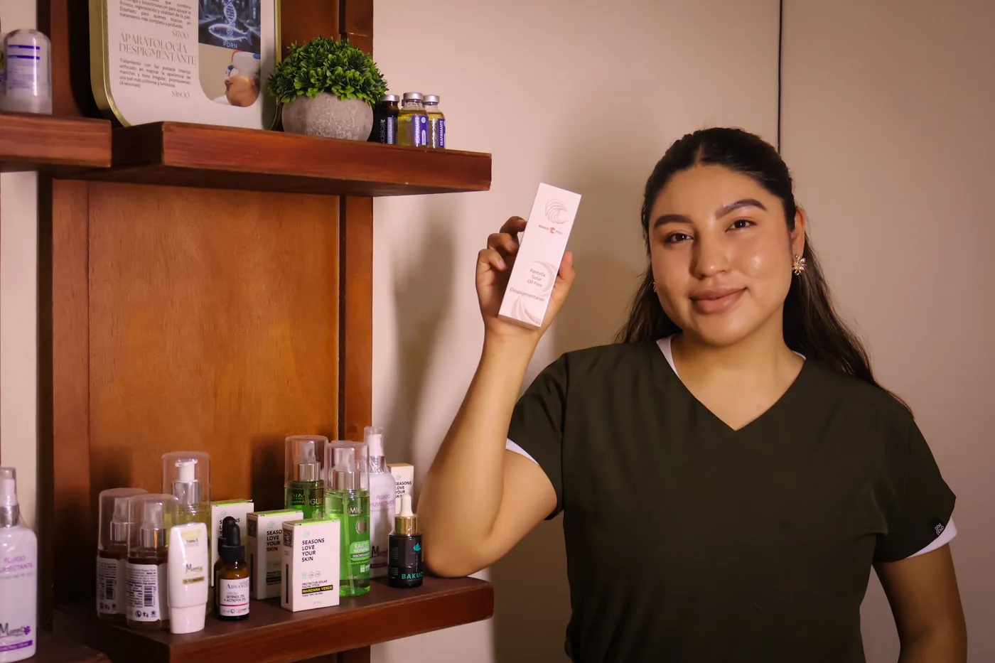 Productos de skincare Venus en anaquel